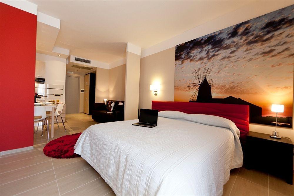 Casa Vacanze Fardella Centrale Трапани Екстериор снимка